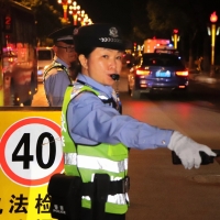 节前亮剑！楚雄市开展集中清查行动，查处各类交通违法214起