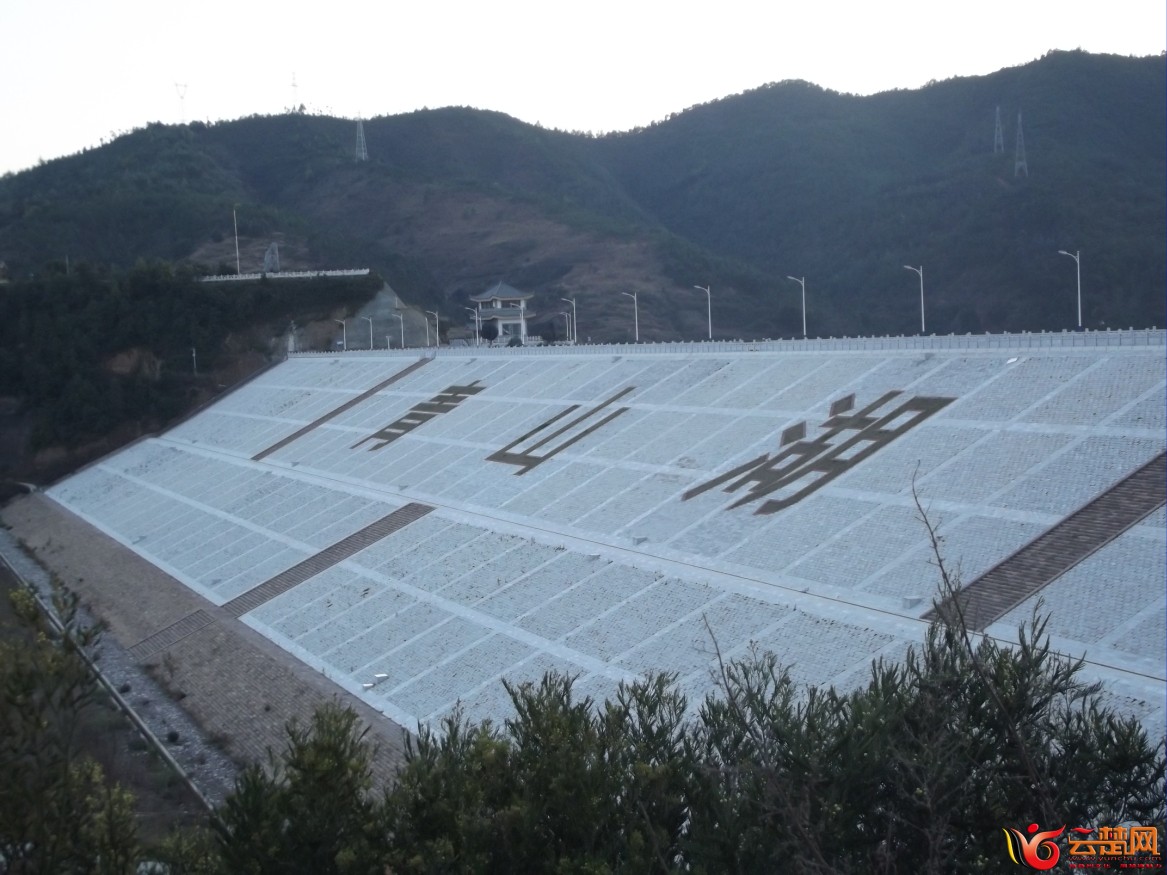 360桌面截图20120121205658.jpg