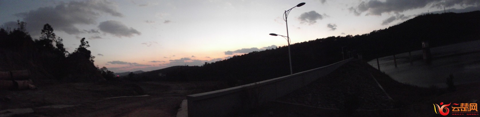 360桌面截图20120121210037.jpg