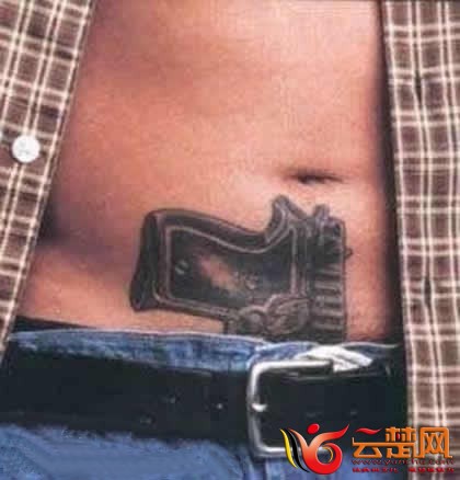 史上最强的纹身---好枪？老枪 
