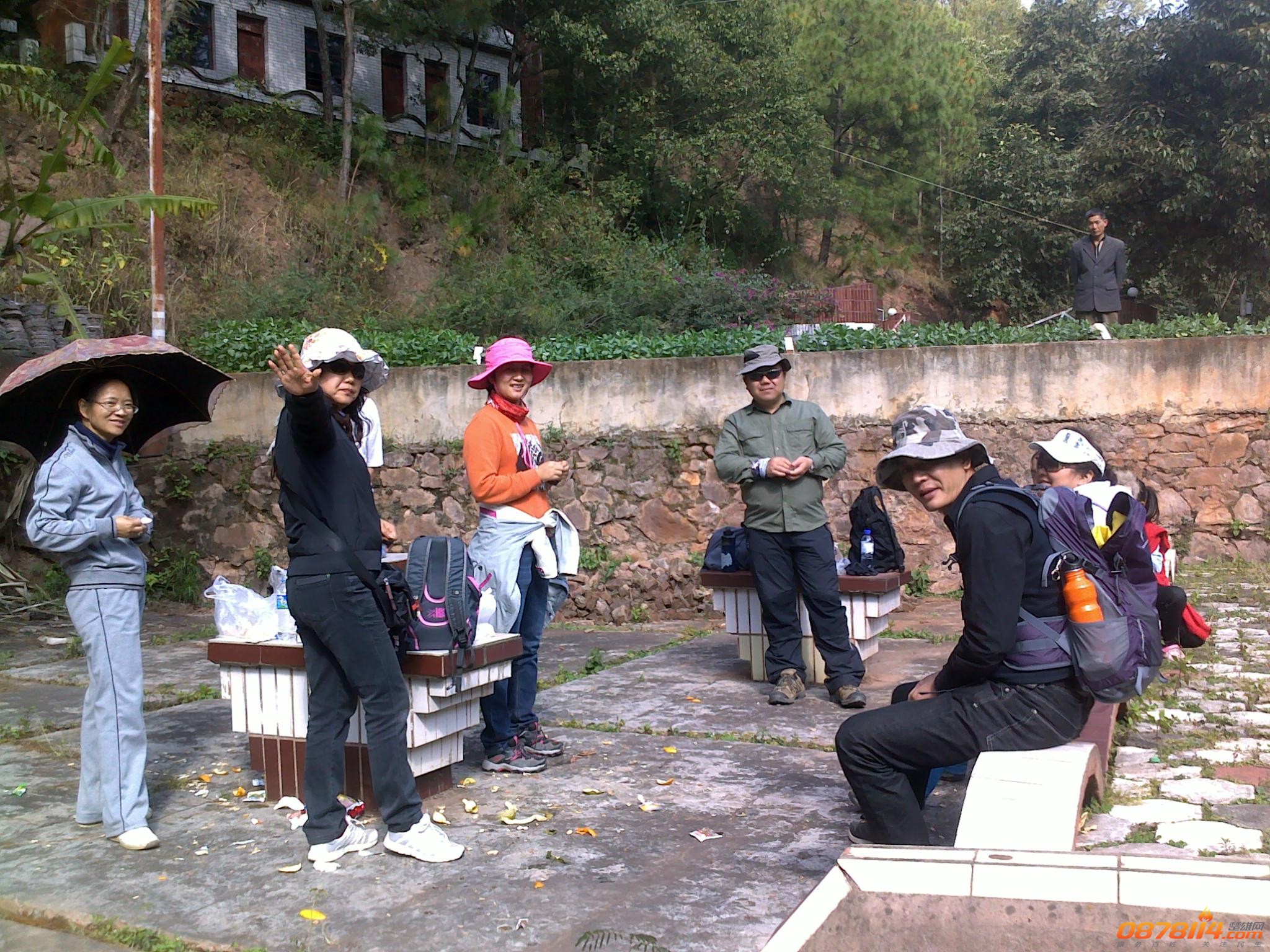 201211172735.jpg