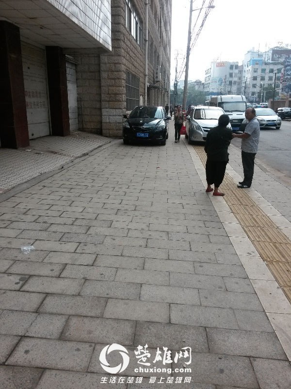 094436yn447rxrivta4rr7.jpg