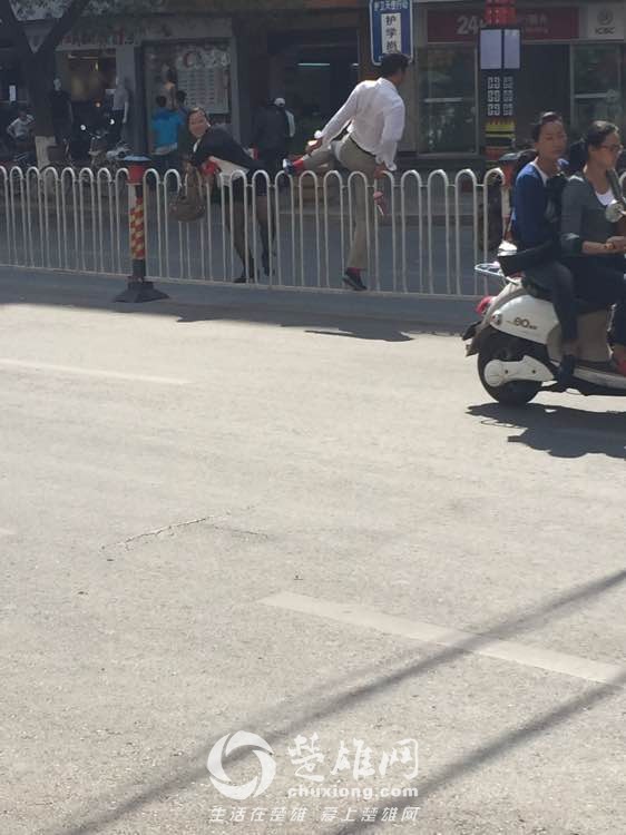 隔离栏6.jpg