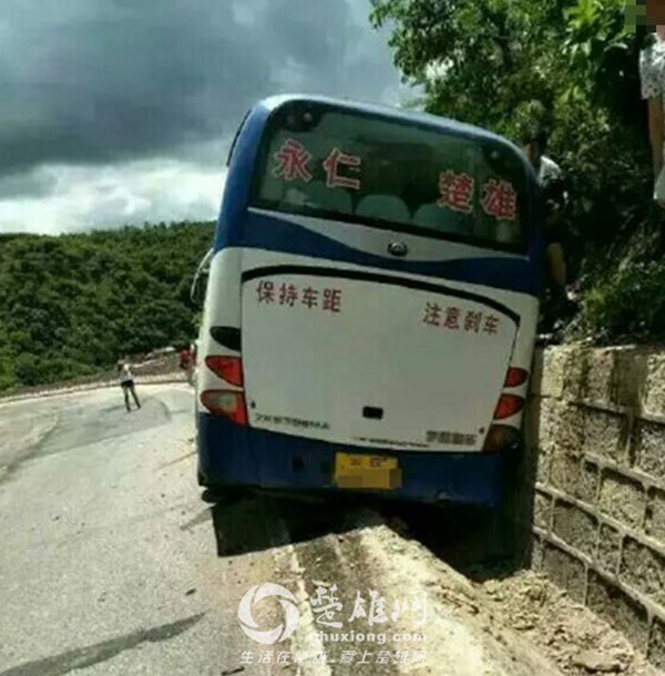 14681515705110.jpg