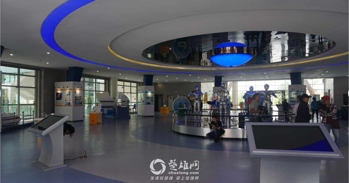科技馆5.png